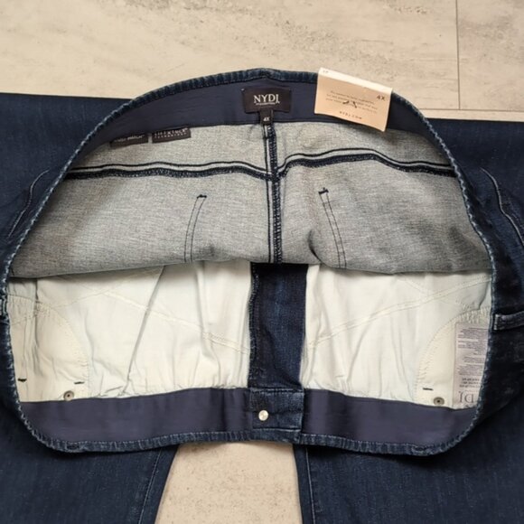 NYDJ Relaxed Flare Ankle Jeans Lift Tuck Slimming Technology Waist Match Genesis - Picture 16 of 16